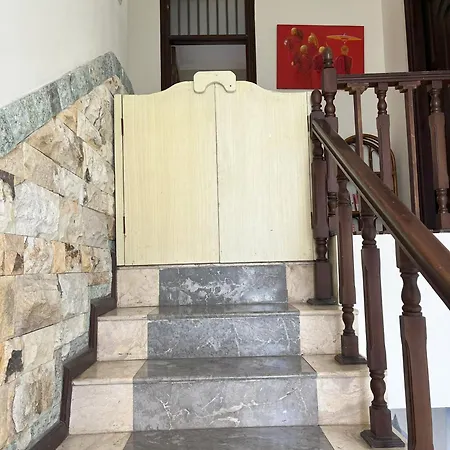 Largest Villa In Kuta Royal C1 - Turquoise Villa